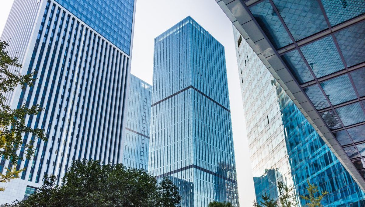 Inwestycja w nieruchomości komercyjne