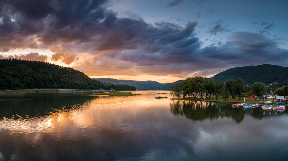Jezioro Międzybrodzkie po burzy