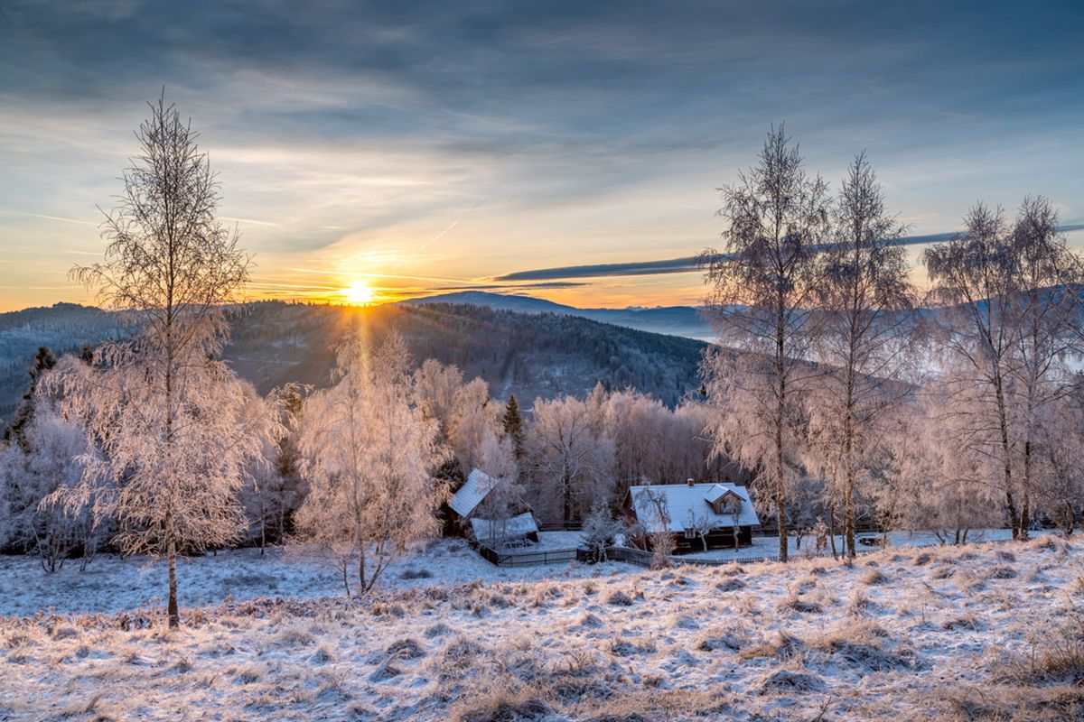 wschód słońca na stokach Jaworzyny
